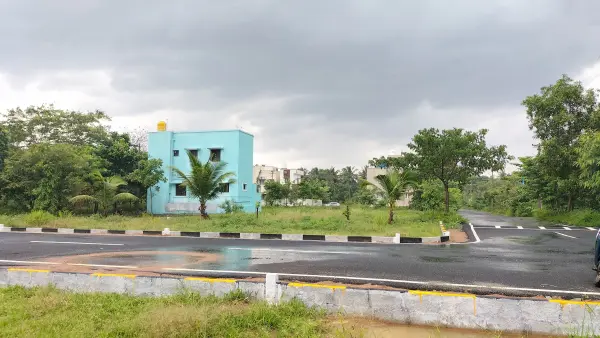 Kelambakkam & OMR Plots